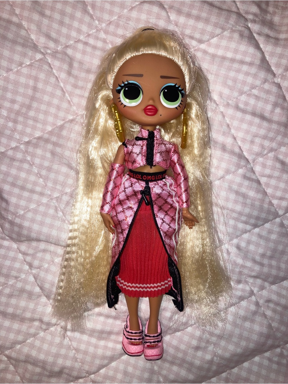 OMG LOL SUPRISE DOLL SWAG LIKE NEW